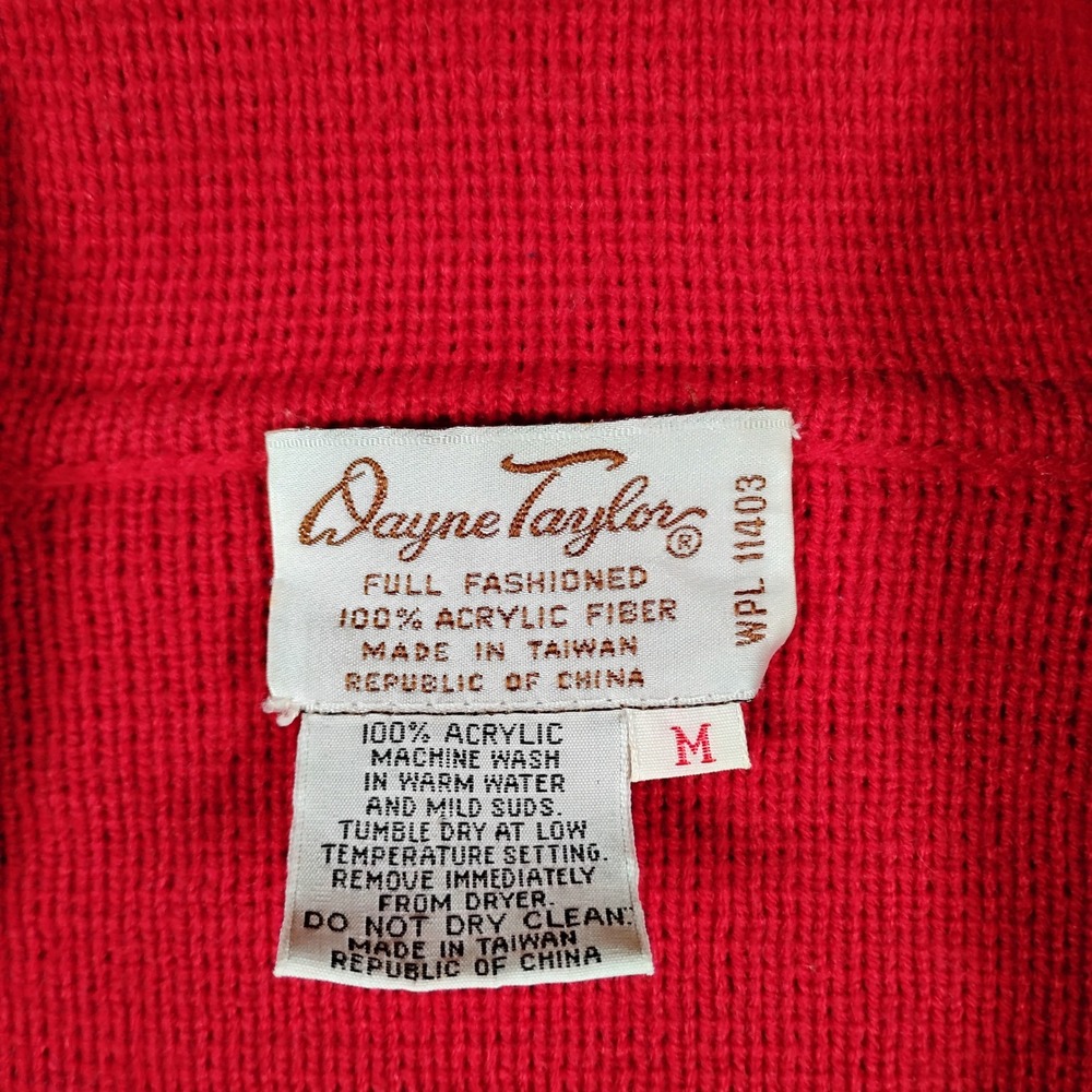 Dayne Taylor Vintage Red Ribbed Cardigan Sweater Gold Buttons Collar M - Picture 3 of 8